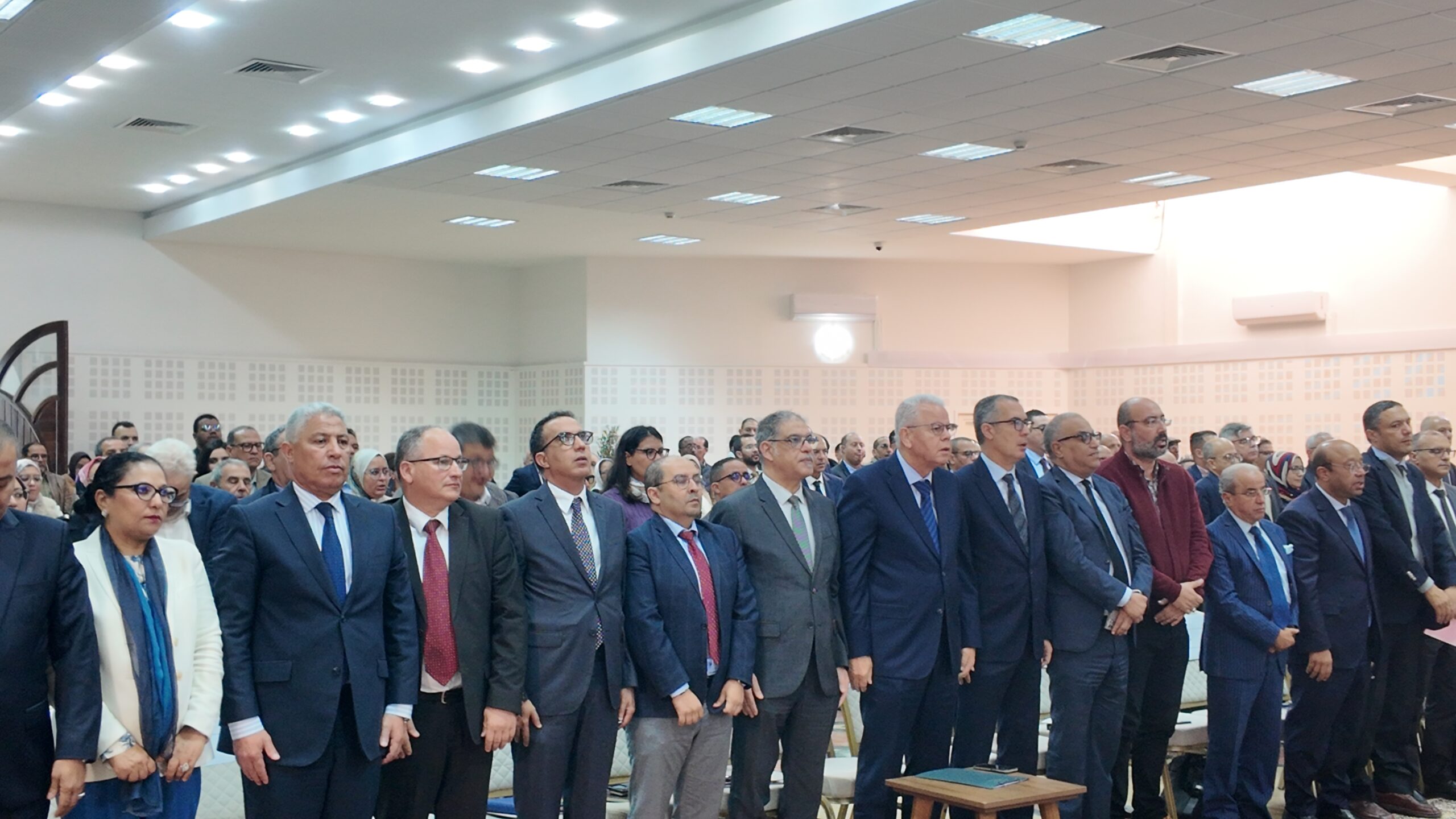 عامل الدارالبيضاء أنفا: في 2026 خصص 140 مليار درهم لقطاع الصحة والتعليم  وأحدث بالقطاعين 27 ألف منصب مالي