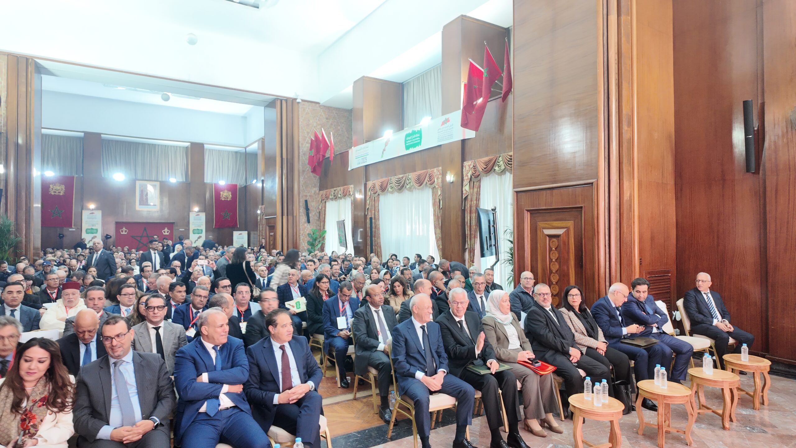 الدارالبيضاء تطلق مشاوراتها من أجل إعداد جيل جديد من برامج التنمية الترابية المندمجة ( الصور والفيديو)